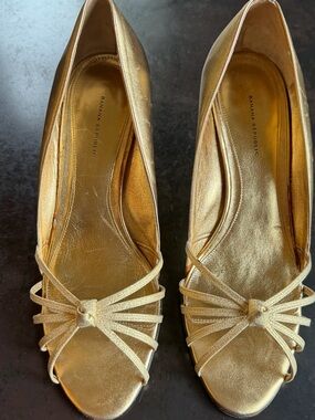 Banana Republic Gold Peep-Toe Heel